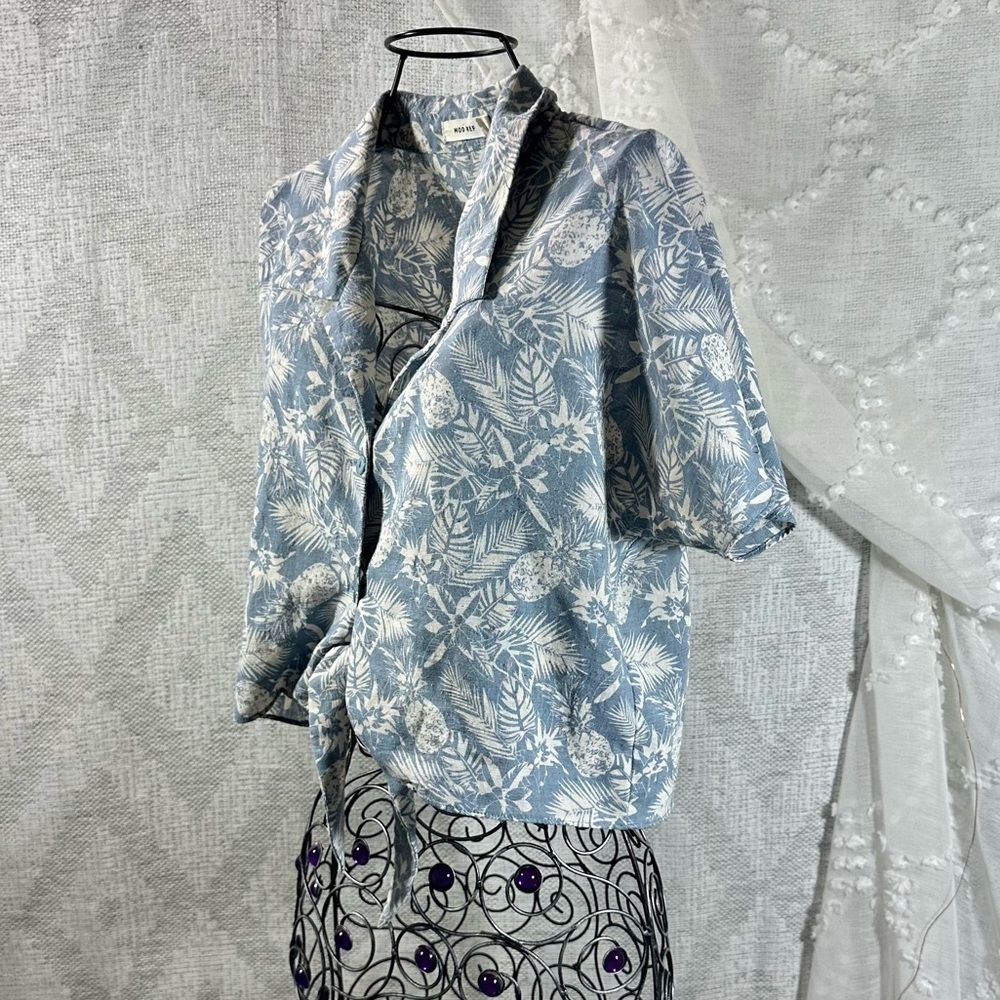 Mod Ref Tropical Pineapple Cropped Collared Butto… - image 5